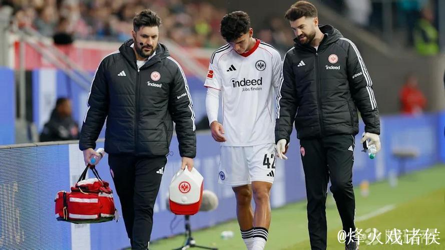 法兰克福队医私自为对手球员治疗事件曝光 法兰克福队医私自为对手球员治疗事件曝光